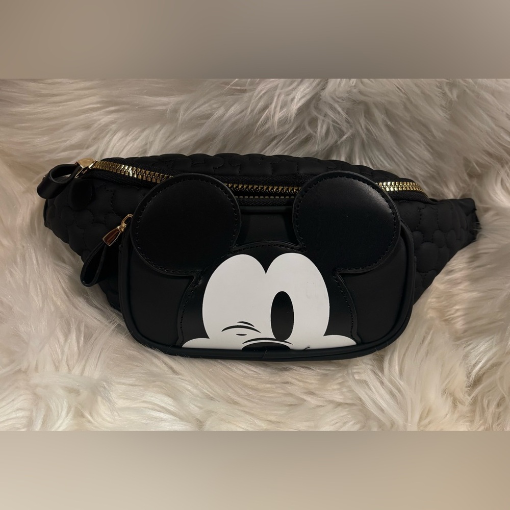 Disney Mickey Mouse Black and White Crossbody Bag/Fanny Pack NWT